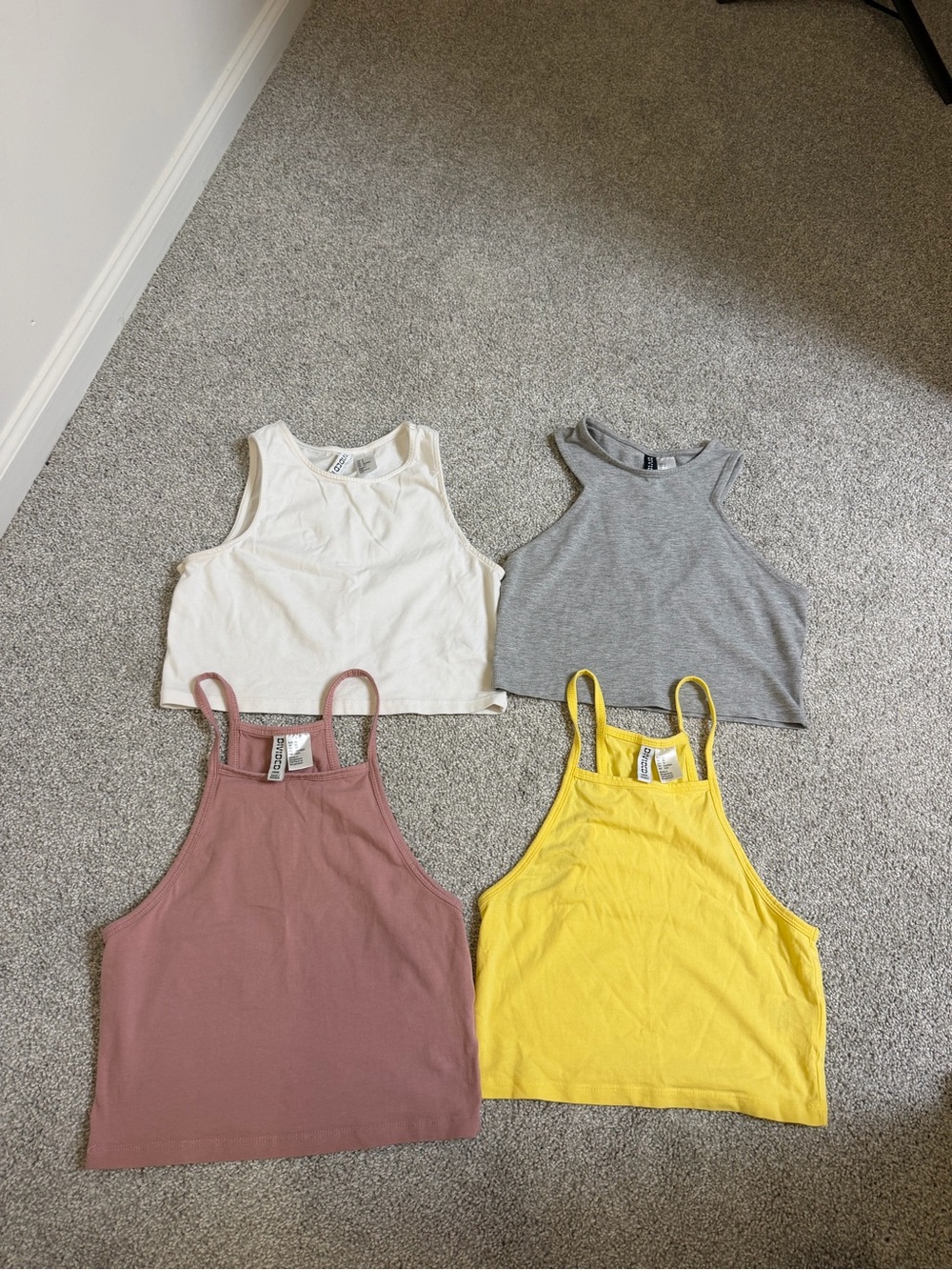Bundle 4 crop tops